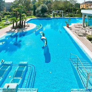 Hotel Harrys' Garden ****