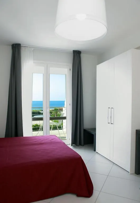 Brezza Di Grecale Aparthotel Trapani