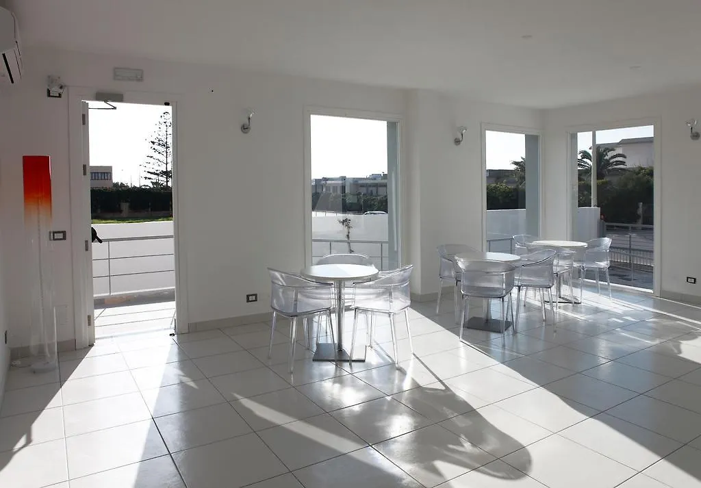 Brezza Di Grecale Aparthotel Trapani 2*,
